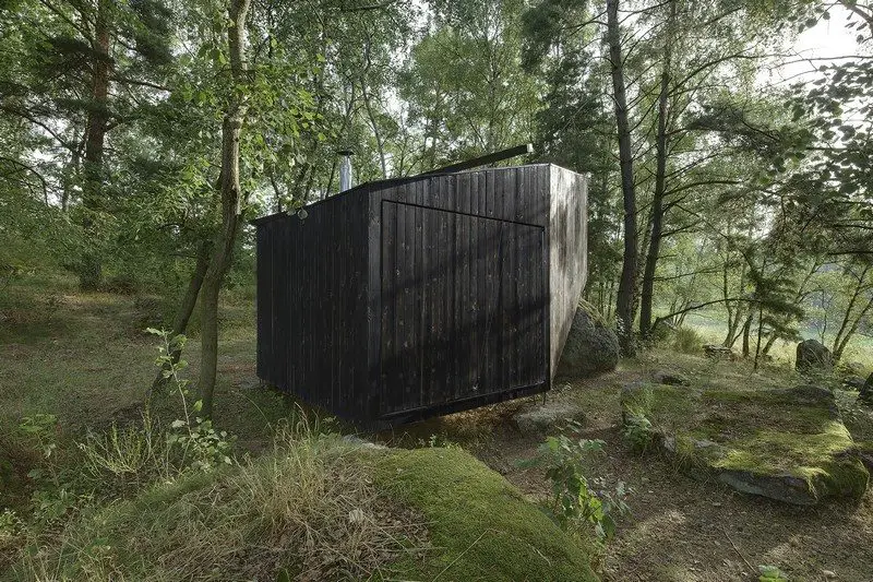 Uhlik Architekti Bohemia Forest Shed