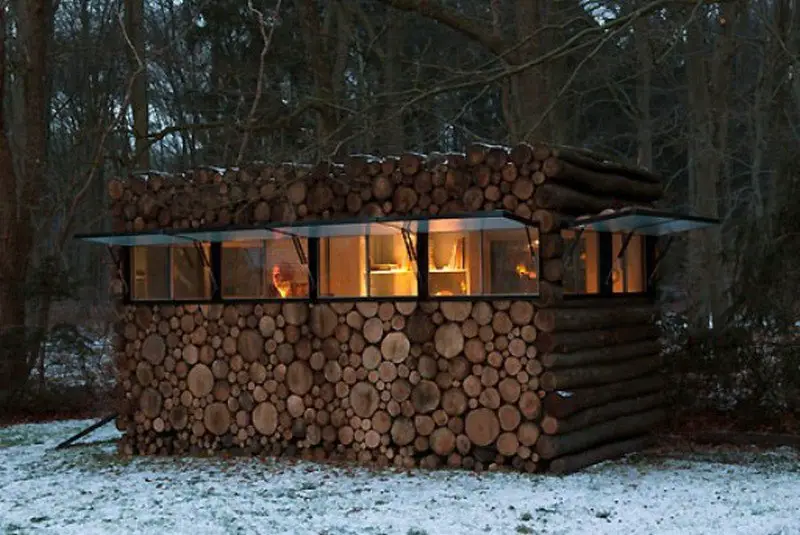 Log Cabin on Wheels