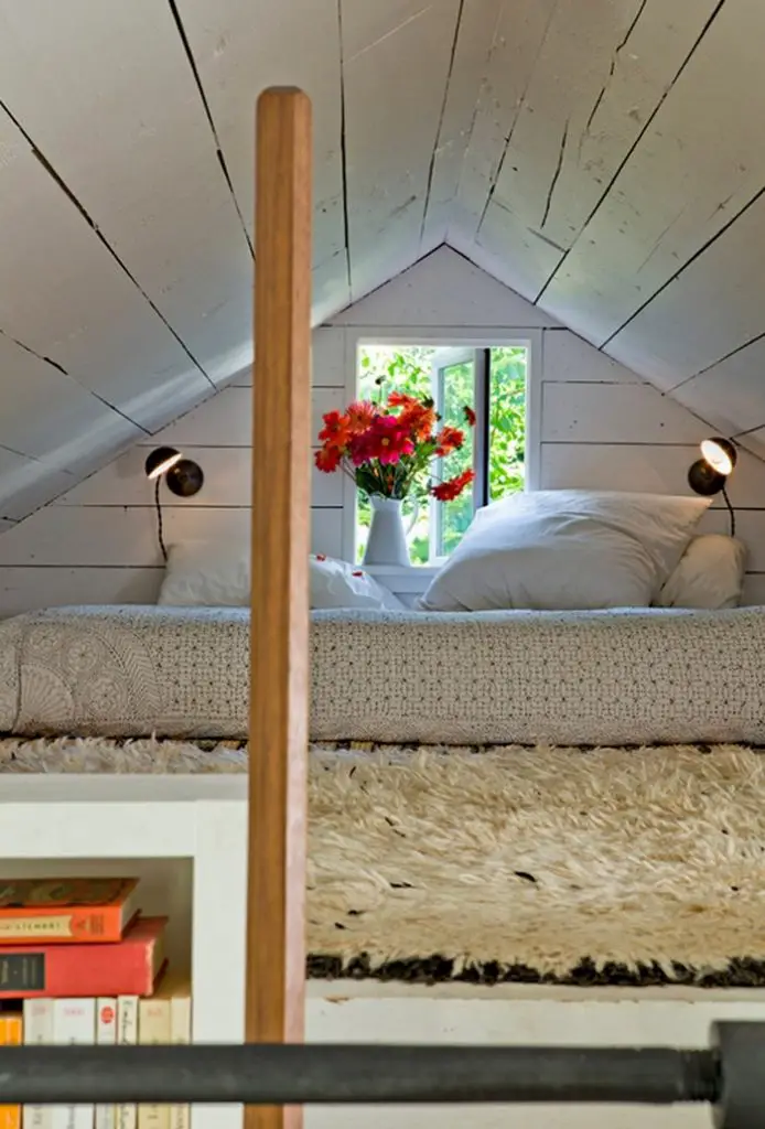 Tiny House on a River Island Jessica Helgerson Interior Design